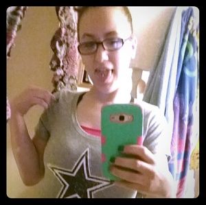 Meet your Posher, Kayla