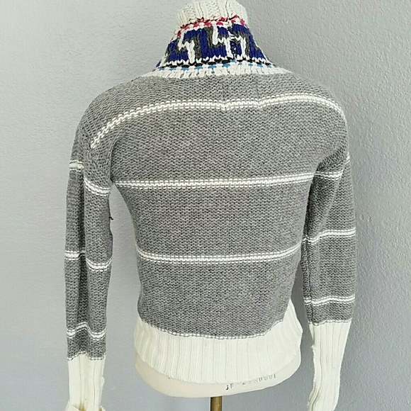 Sweater - Picture 3 of 4