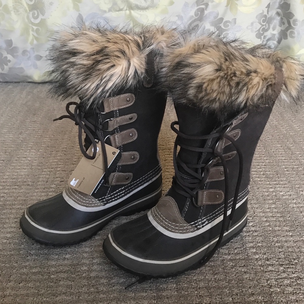 BRAND NEW WITH TAG brown Sorel Joan of Arctic Boot