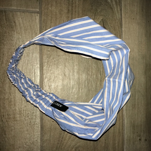 J. Crew Accessories - J. Crew head scarf