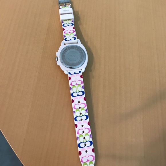 Coach Watch! Wore once! Super cute for summer! - Picture 5 of 7