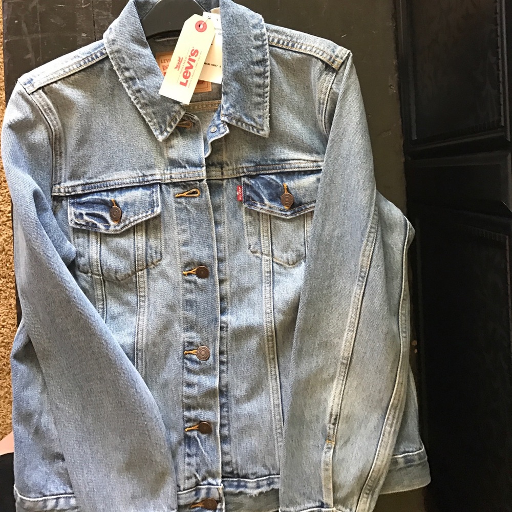 Levi's jean jacket NEW