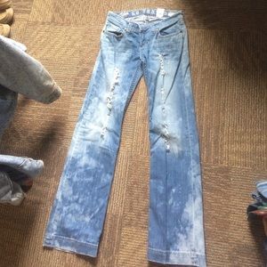 Southern Thread wide leg distressed wash jeans🌻