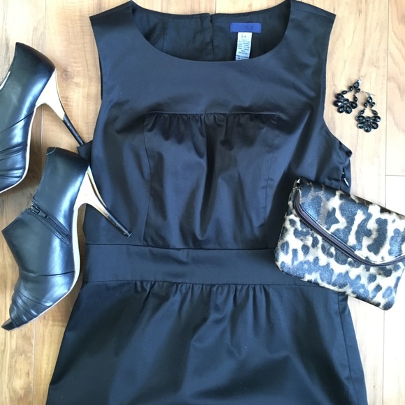 J. Crew Dresses & Skirts - J. Crew Black Sheath Dress