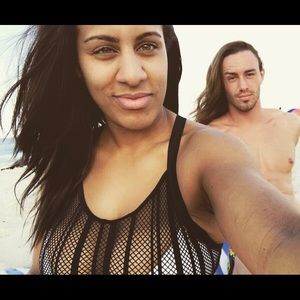 Meet your Posher, Raven