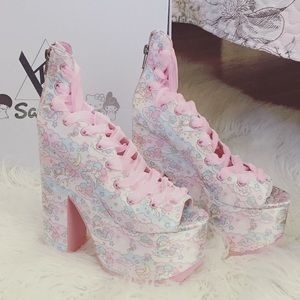 FLASH SALE🎀YRU Little Twin Stars Bae platforms