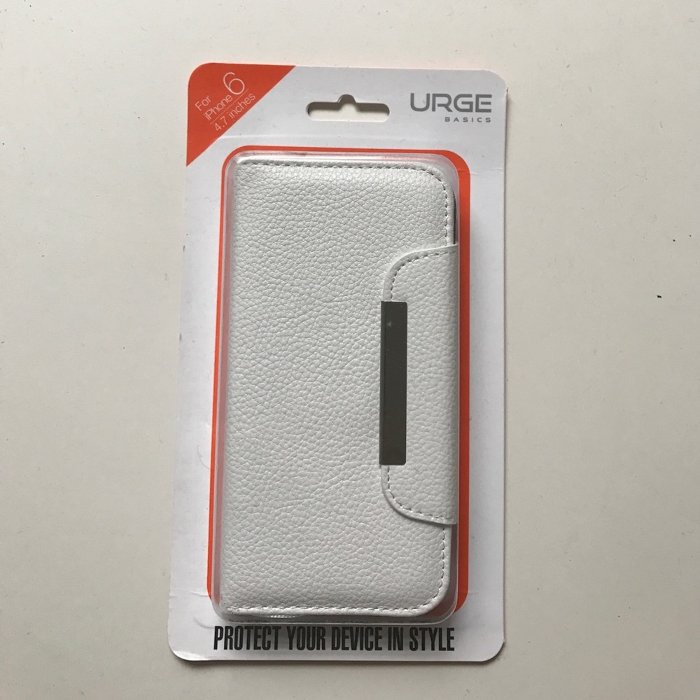 White iPhone 6 wallet cover new