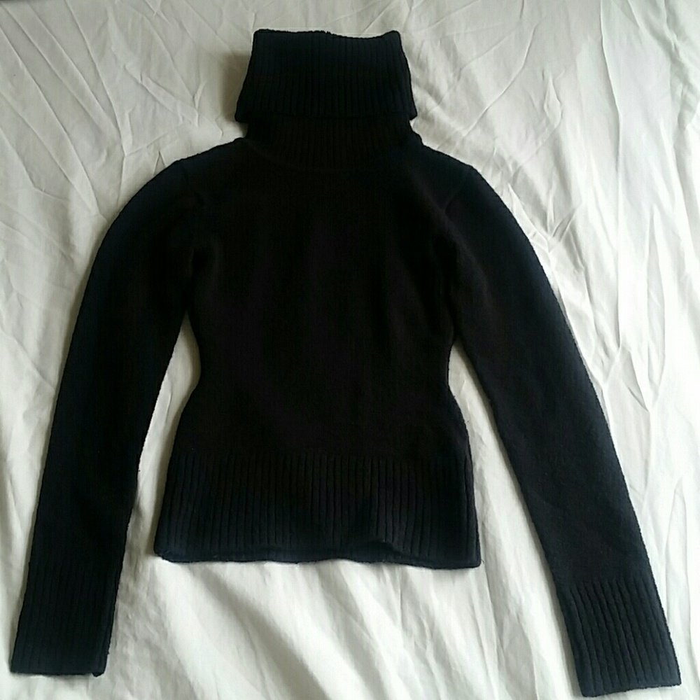 Sweater Bundle - Picture 4 of 7