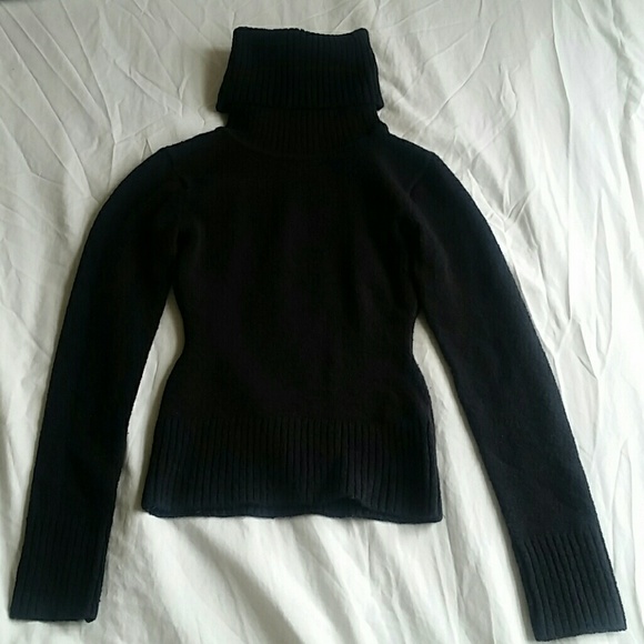 Sweater Bundle - Picture 4 of 7