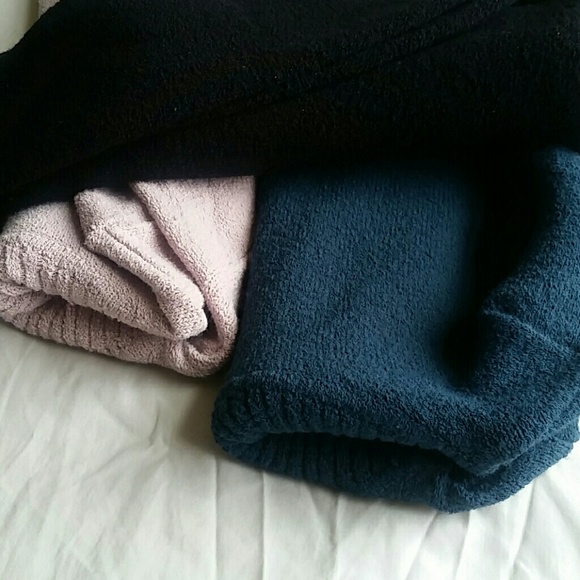 Sweater Bundle - Picture 6 of 7
