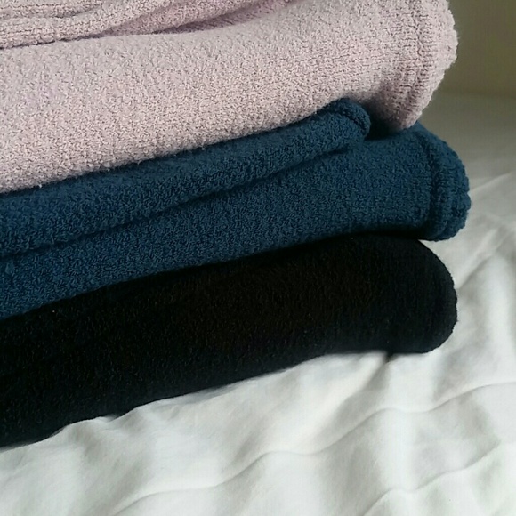 Sweater Bundle - Picture 7 of 7