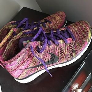 Nike flynite running shoes