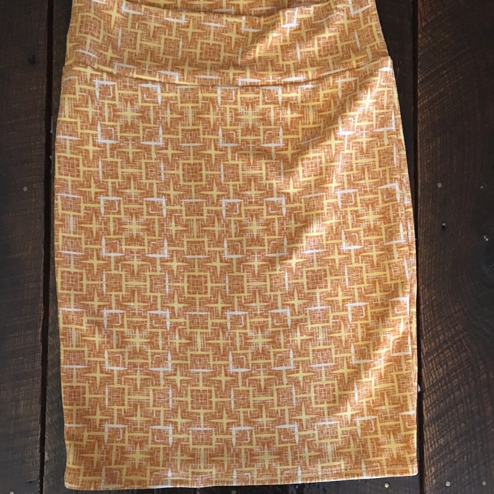 LulaRoe Cassie Skirt