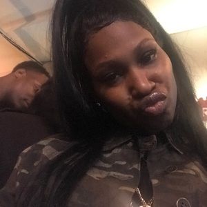 Meet your Posher, Kisha