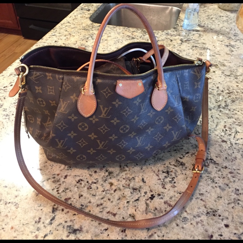 Louis Vuitton TURENNE GM