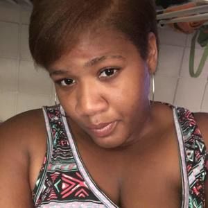 Meet your Posher, Danae