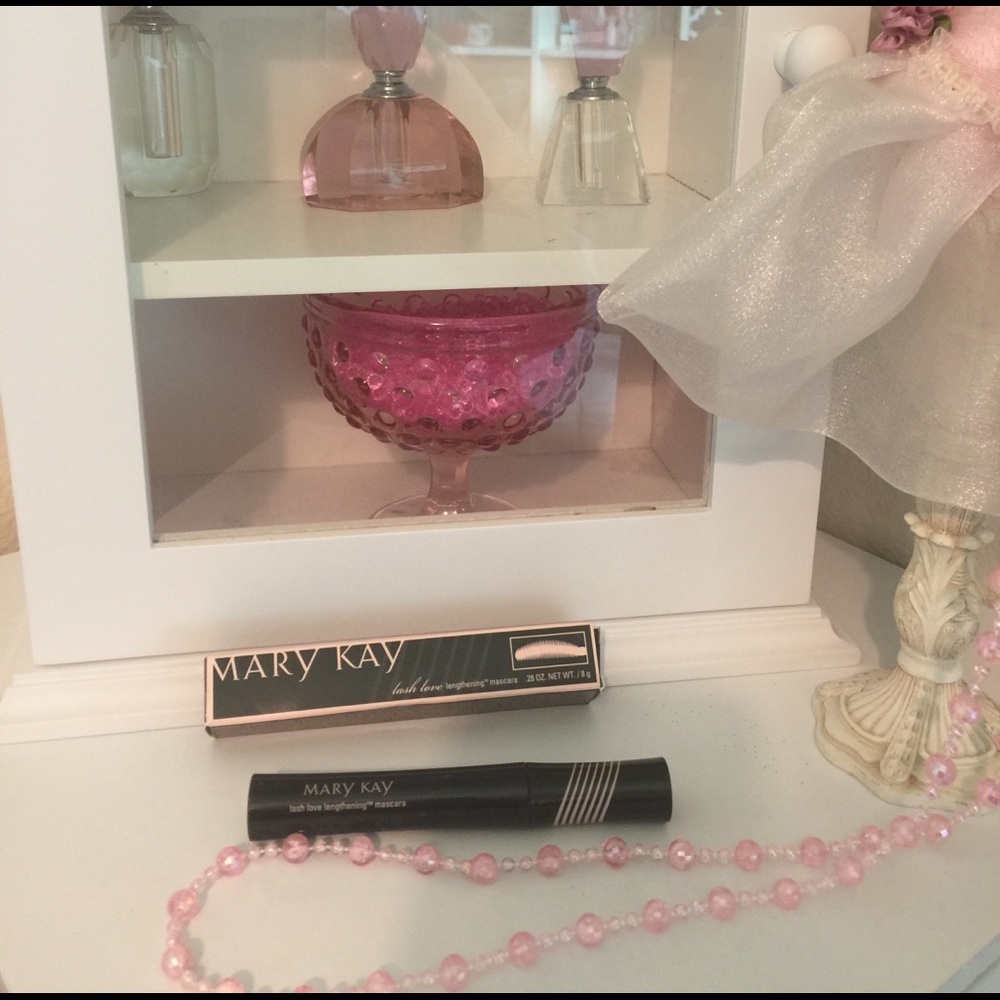 Mary Kay Lash Love Lengthening Mascara
