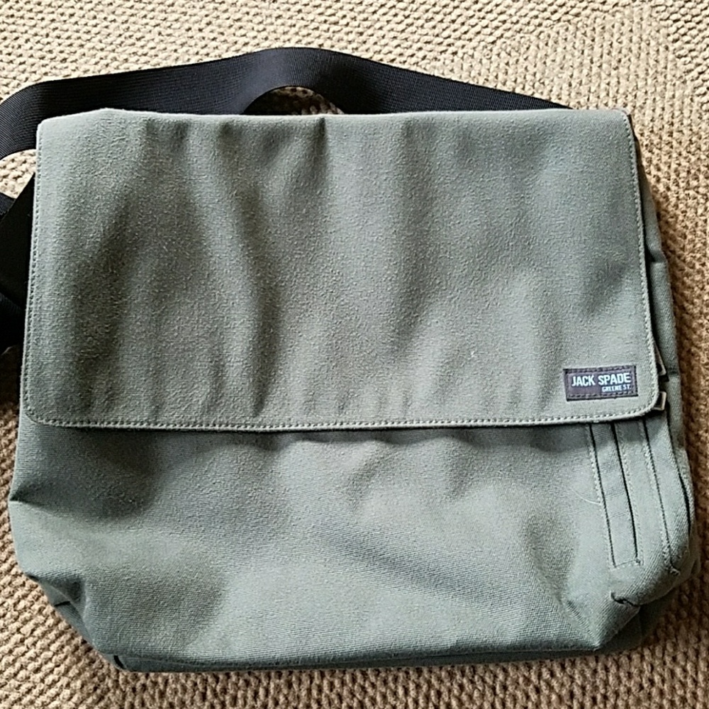 Jack Spabe Messenger Bag
