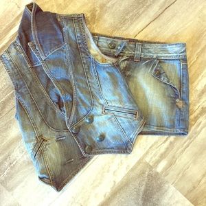 Guess Premium ladies vest and skirt Size S