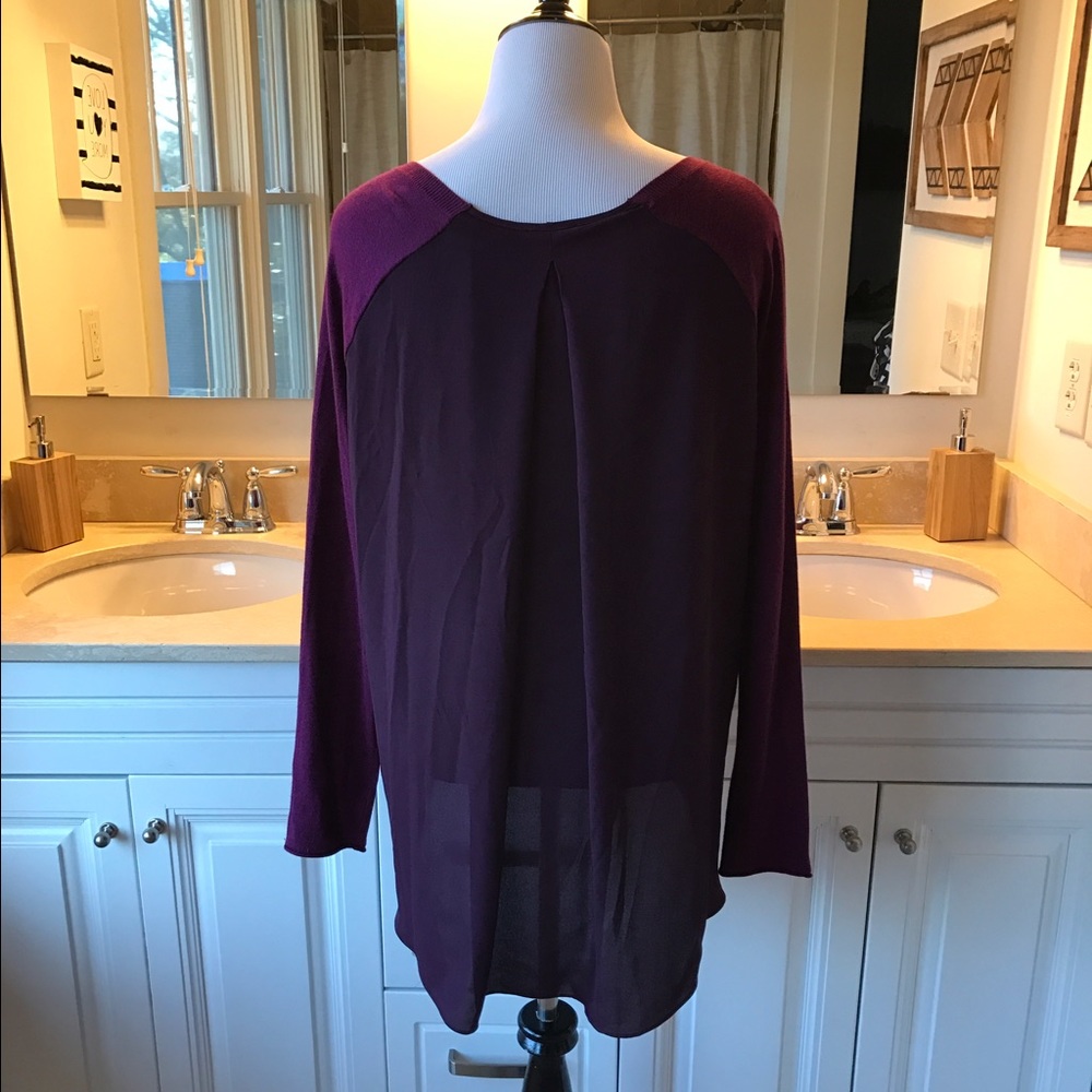 Maroon Express Tunic - Picture 3 of 4