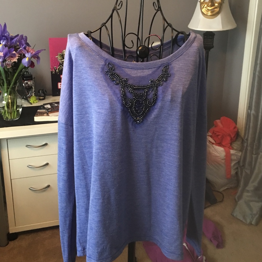 Aerie periwinkle shirt