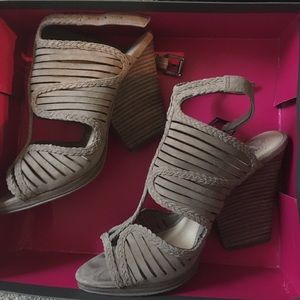 Vince Camuto wedges (8.5) PRICE REDUCED!!