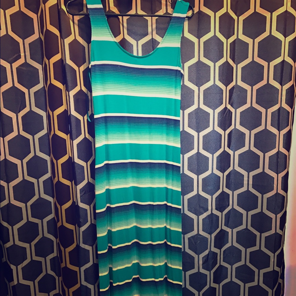 Blue striped maxi