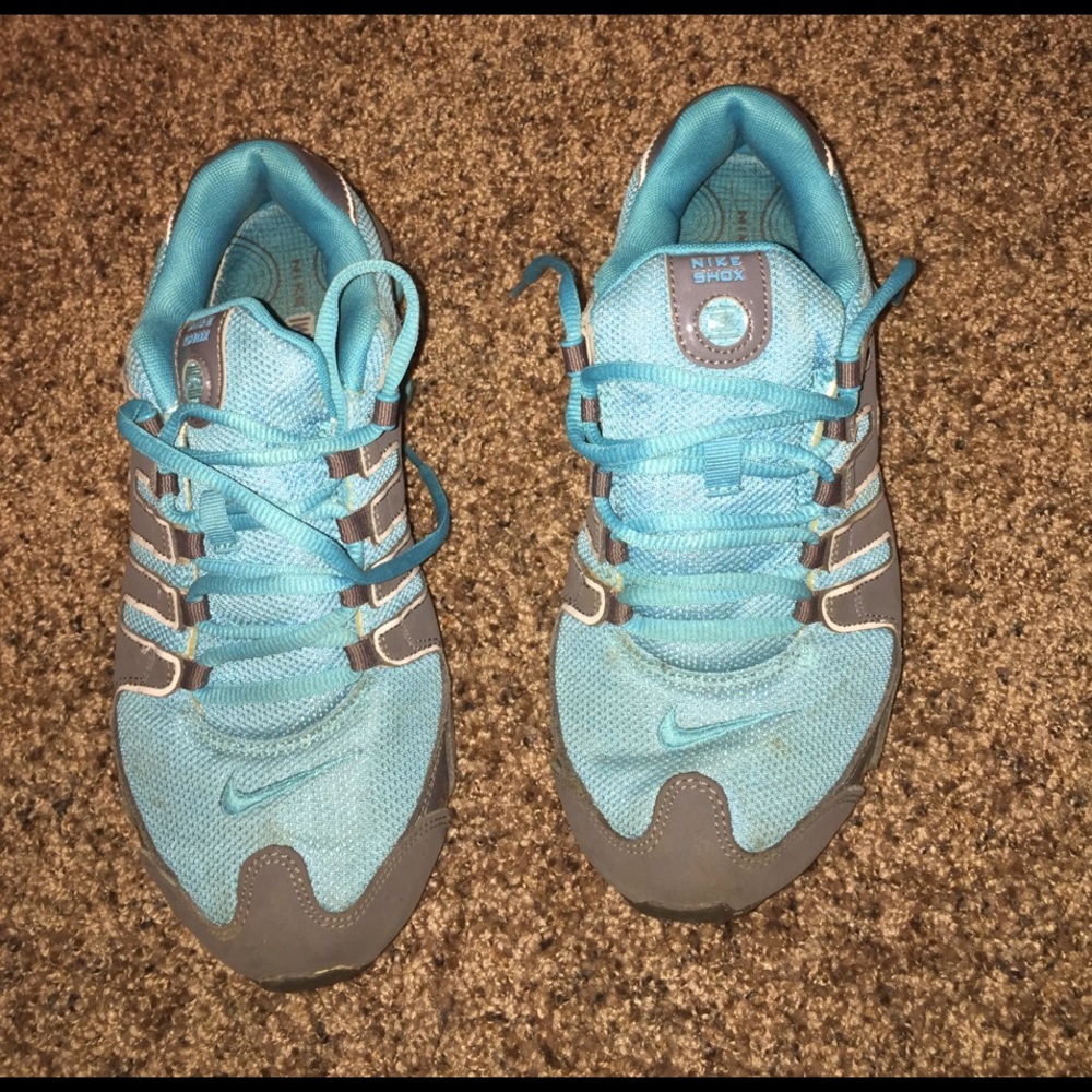 Nike shox
