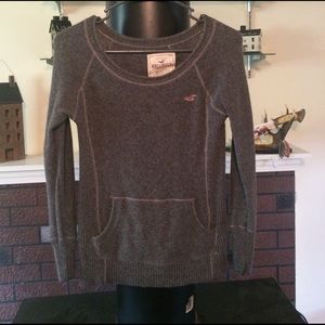 Gray Hollister sweater