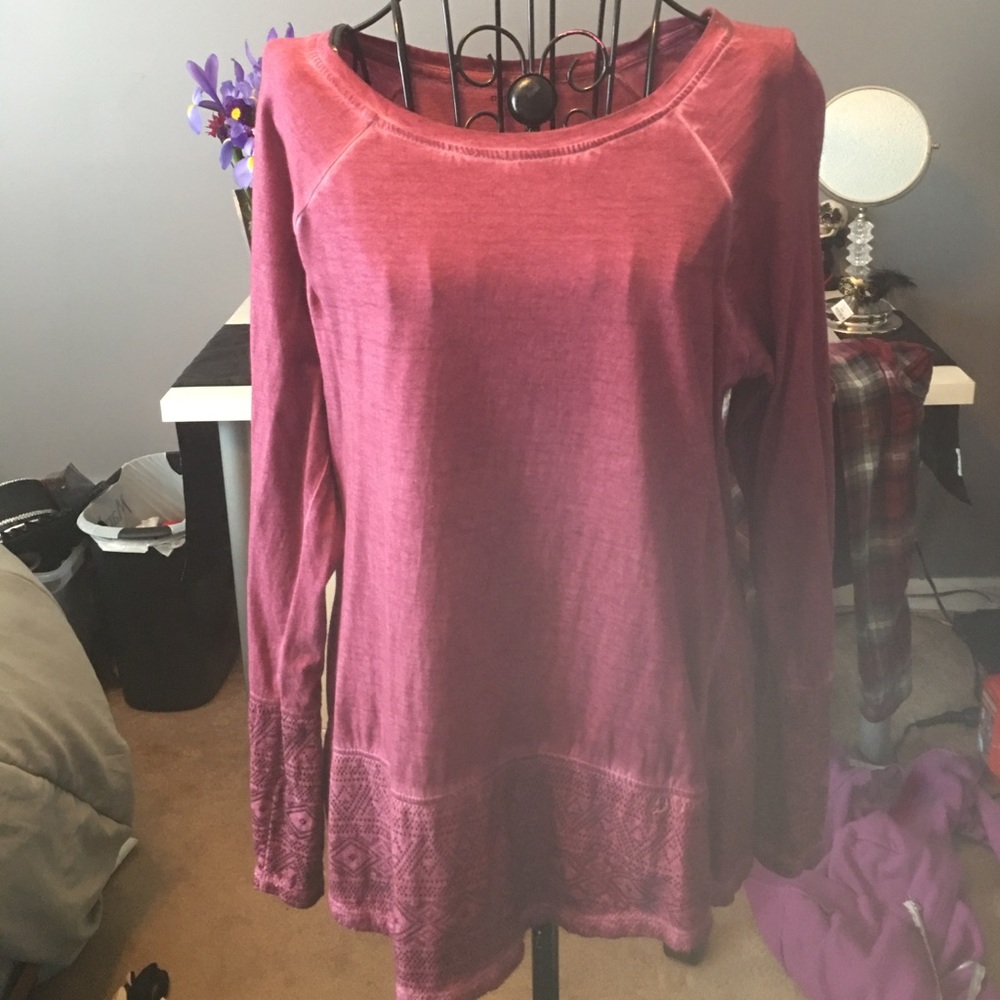 RuffHewn long sleeved shirt.