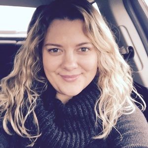 Meet your Posher, Valerie