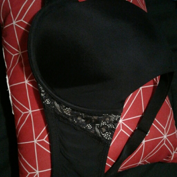 Bra - Picture 2 of 3