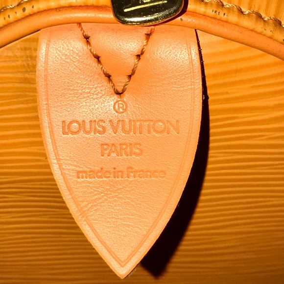 Louis Vuitton Mandarin EpiLeather Keepall45 Duffel - Picture 3 of 8