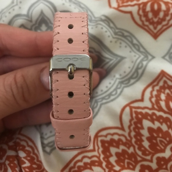 Code watch - Picture 2 of 3