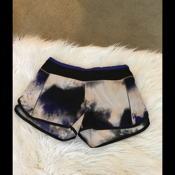 lululemon athletica Pants - Lululemon shorts