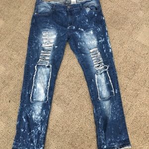 Distressed Jeans/Capris
