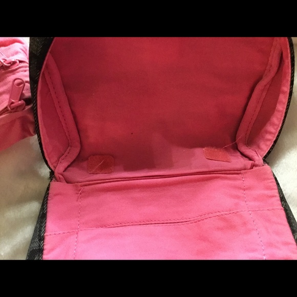 👛Guess Mini Purse 👛 - Picture 5 of 8