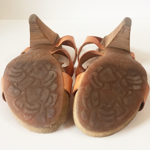 SOLD! Kork-Ease Elinor strappy platform sandals - Picture 3 of 8