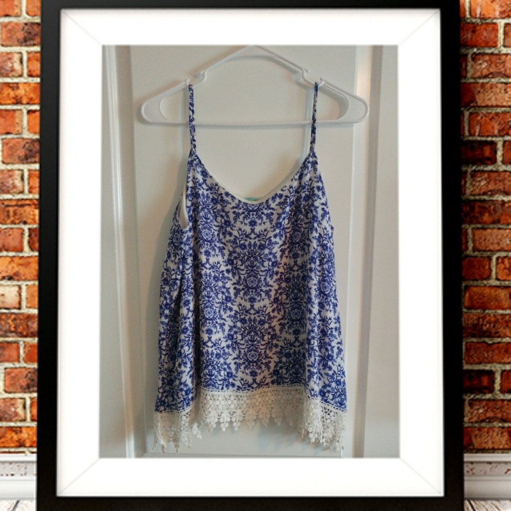 White and Royal print tank with lace