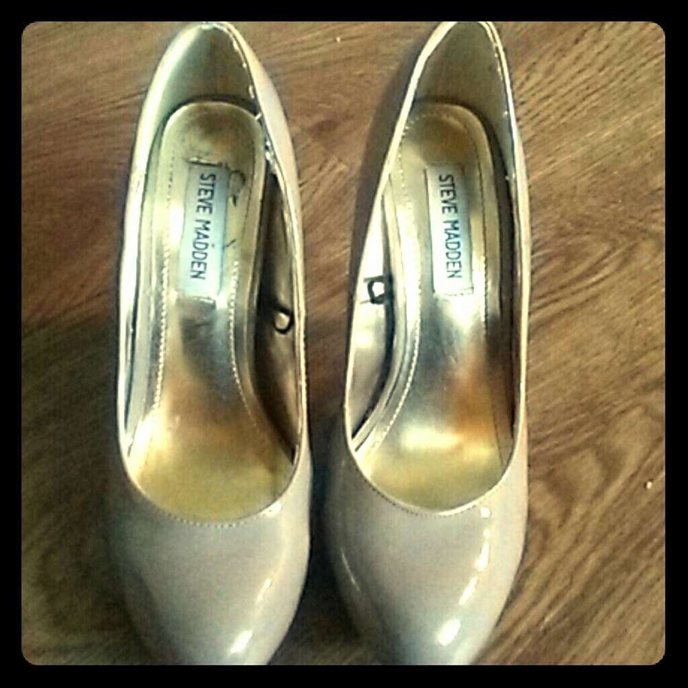 Steve Madden Nude Heels