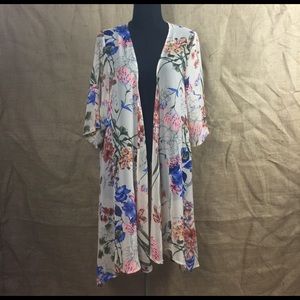 Tan floral kimono