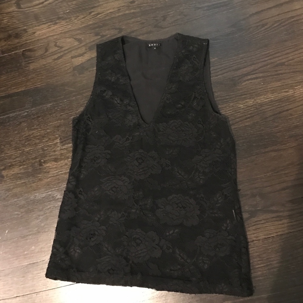 !!5 for $25!! Black laced Theory top