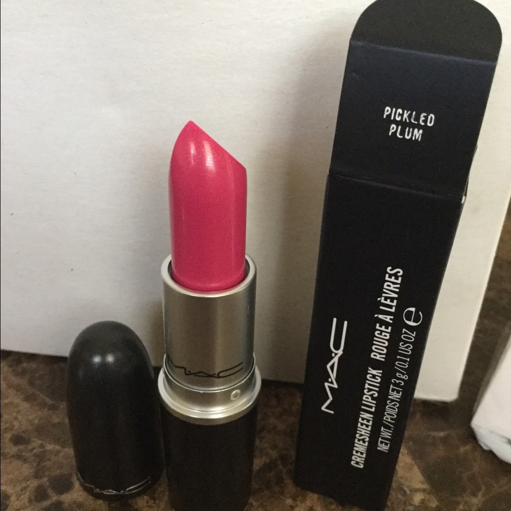 Authentic lipstick mac - Picture 2 of 3