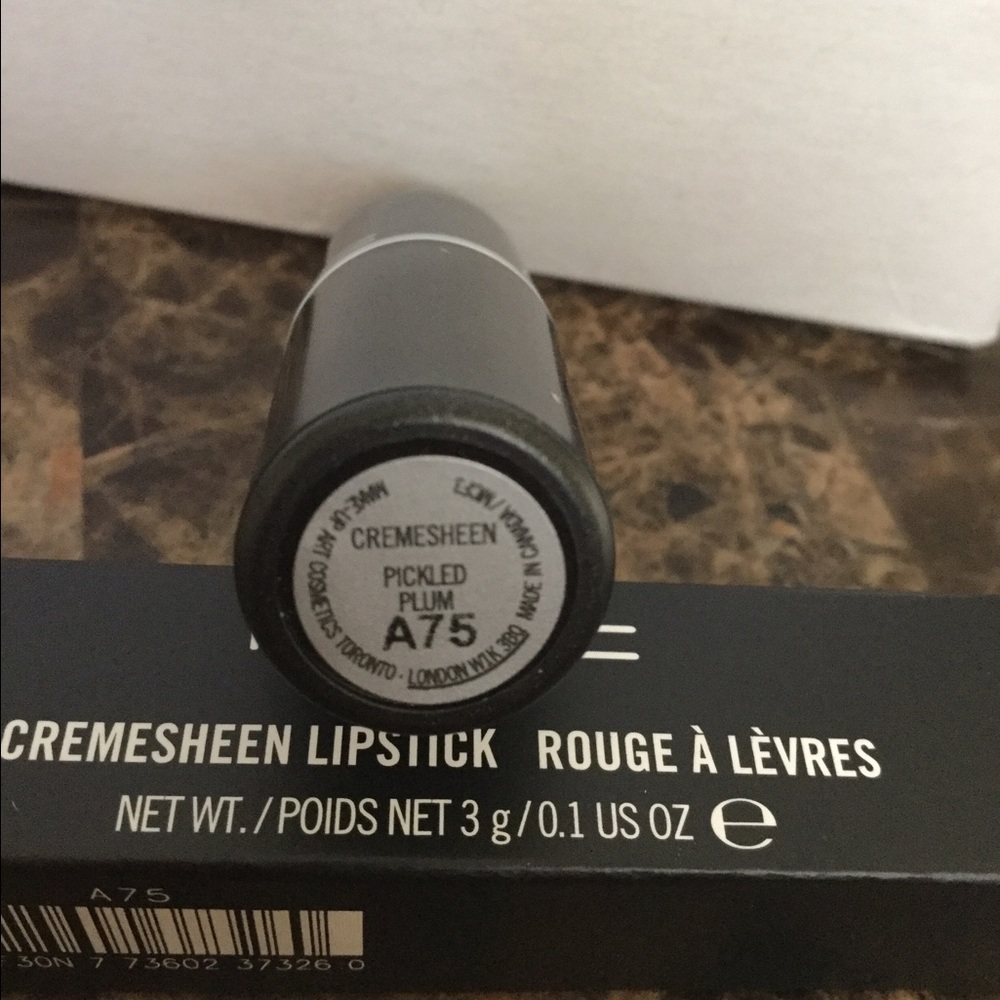 Authentic lipstick mac - Picture 3 of 3