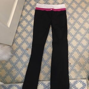 lululemon yoga pants