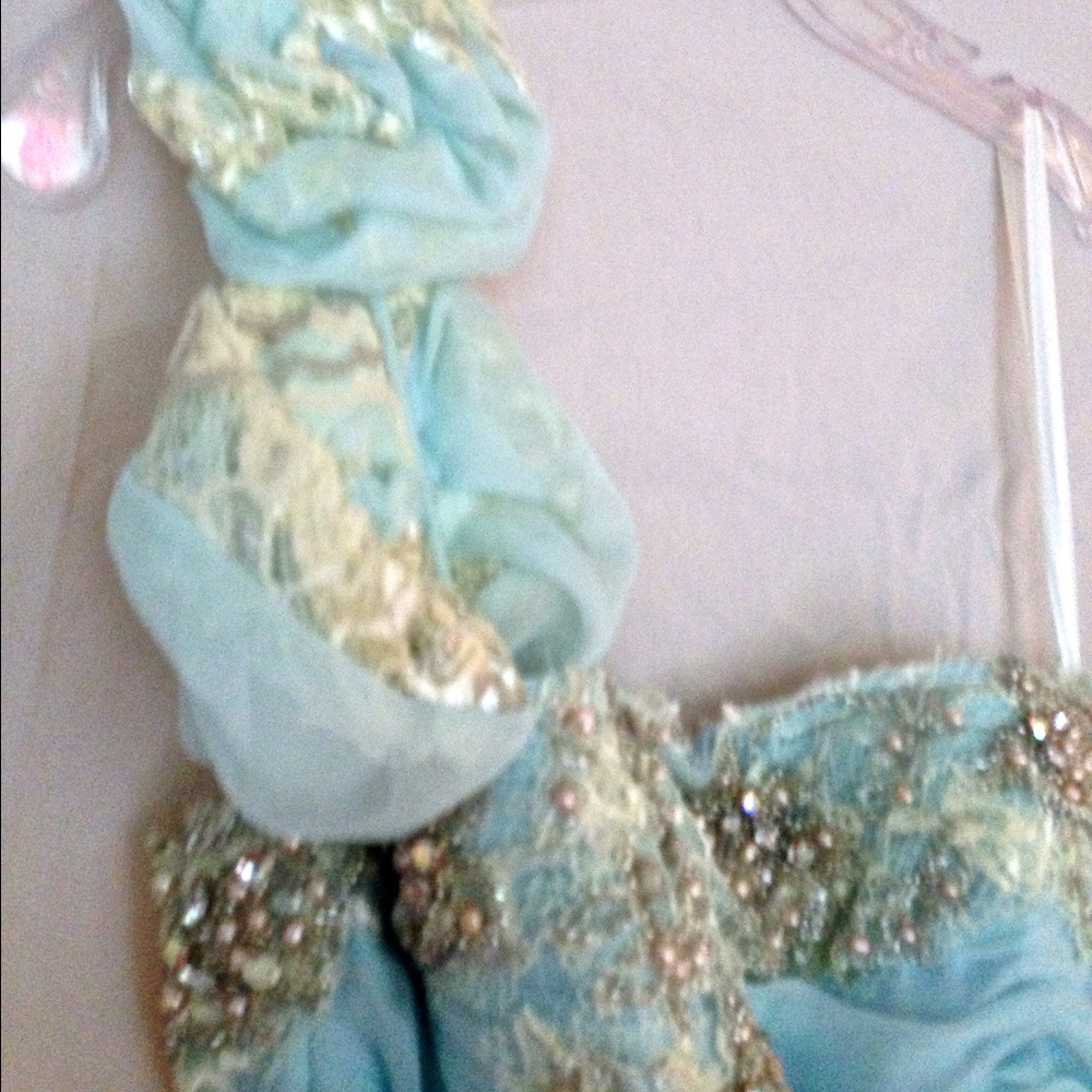 Original Mac Duggal Pageant Gown- only worn once! - Picture 6 of 8