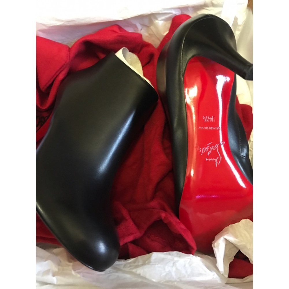 New Christian Louboutin Belle 👠💯