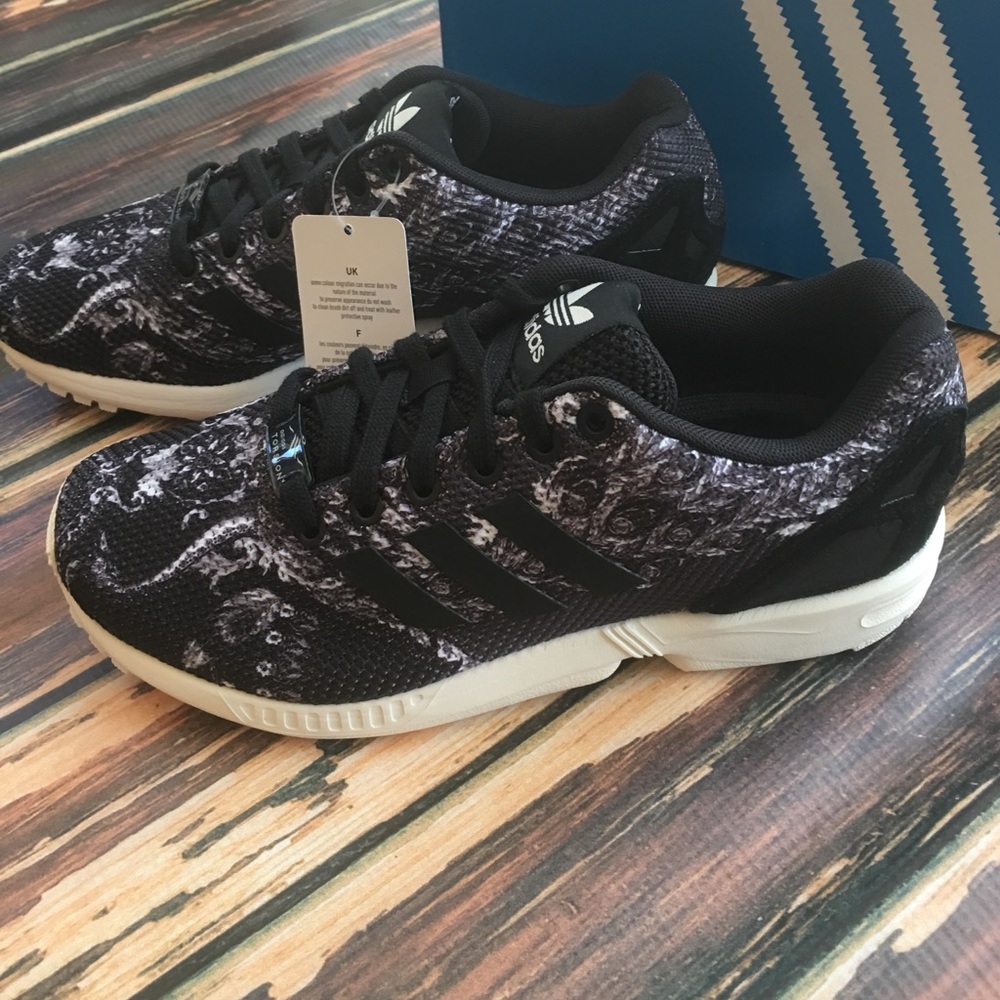 Adidas Sneakers - Picture 2 of 4