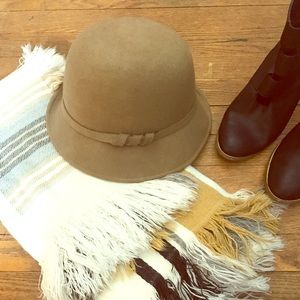 💐🌸SPRING SALE🌸💐 Felt Bucket Hat