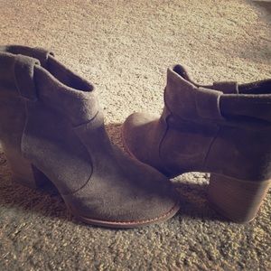 Dark tan splendid booties